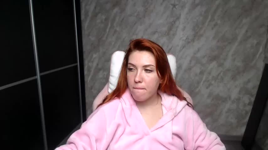 Reginasmilee Adult Chat February 4, 2026