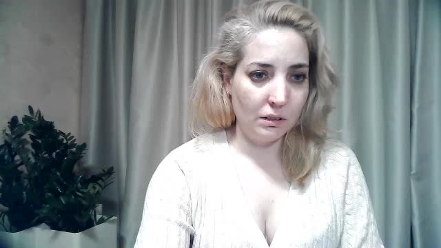 mariska-kiska Adult Chat February 4, 2026