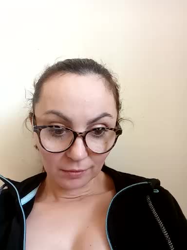 TessBertie Adult Chat February 4, 2026