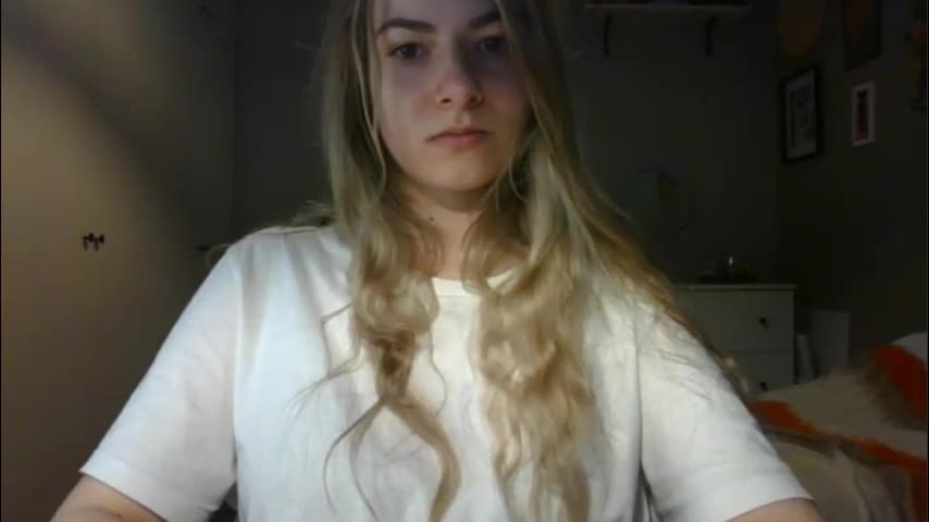 rosie_june Adult Chat February 4, 2026