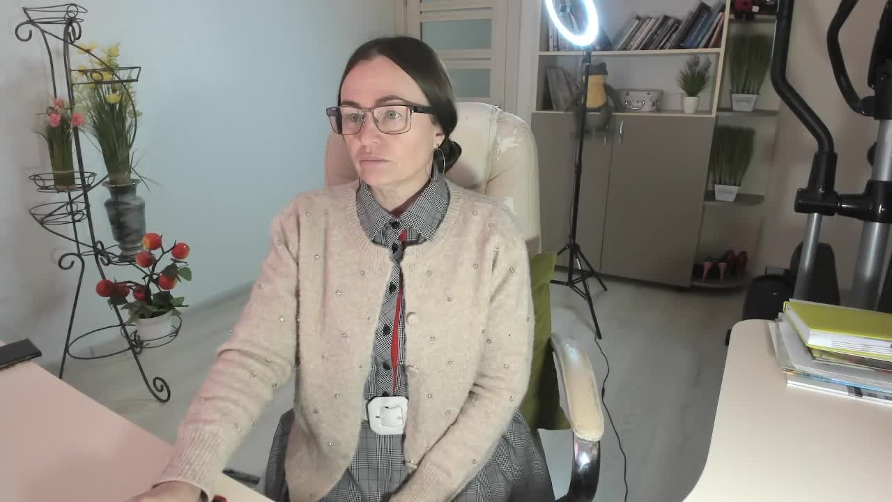 -Michelle- Adult Chat February 4, 2026