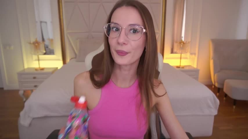 CozyMell Adult Chat February 4, 2026