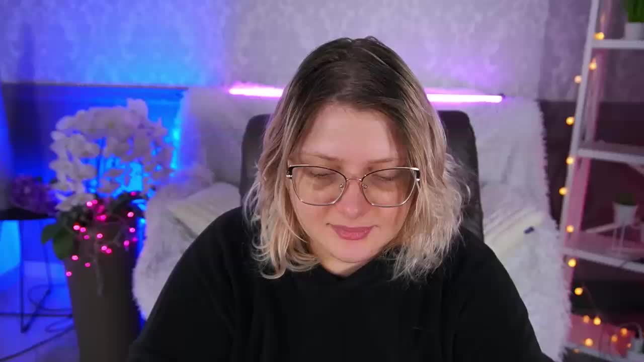 CoolTatis Adult Chat February 4, 2026