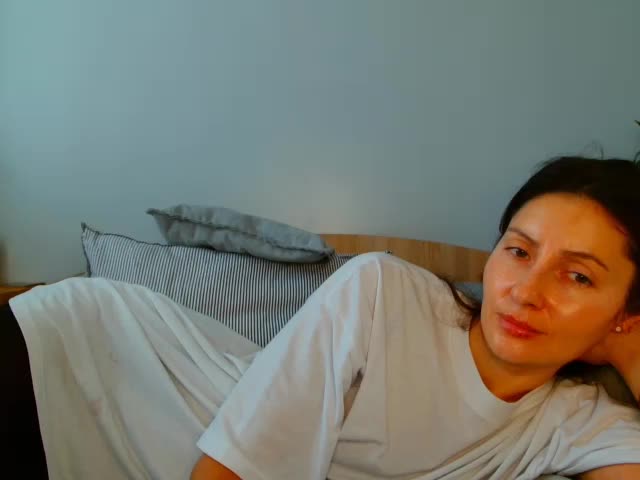 Irina9793 Adult Chat February 4, 2026