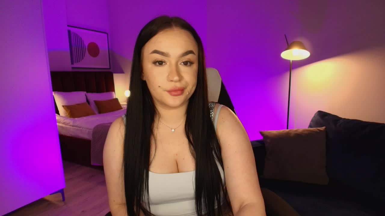 tinafox Adult Chat February 4, 2026