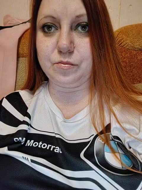 LisaOlesya Adult Chat February 4, 2026