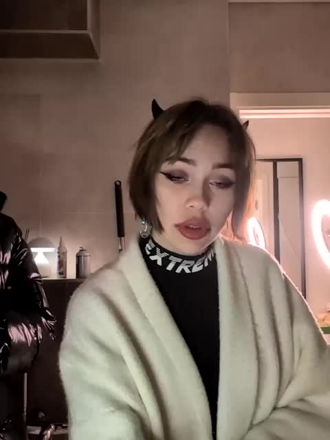 GroteskCouple Adult Chat February 5, 2026