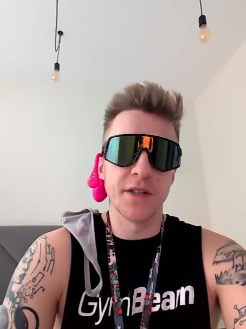 GroteskCouple Adult Chat February 5, 2026