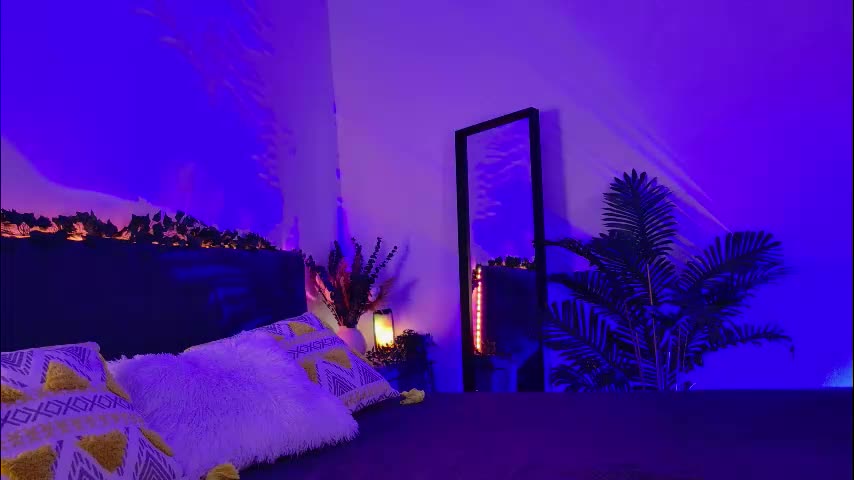 gwenhilton Adult Chat February 5, 2026