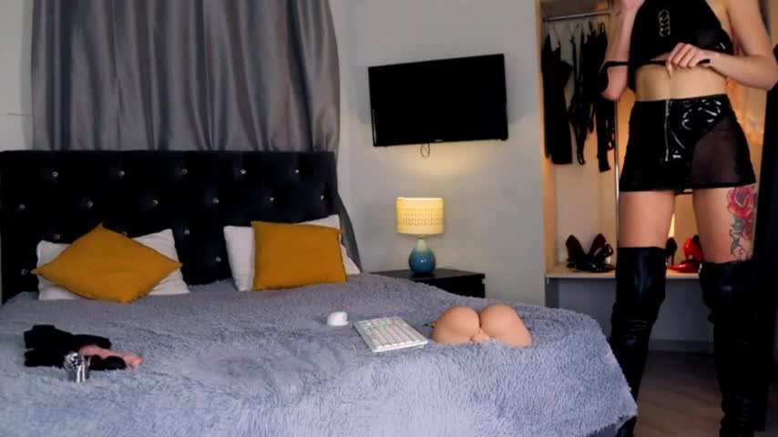 InvitingTina Adult Chat February 5, 2026