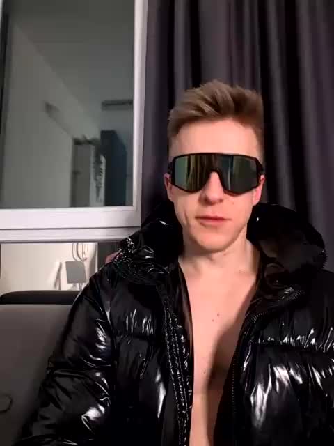 GroteskCouple Adult Chat February 5, 2026