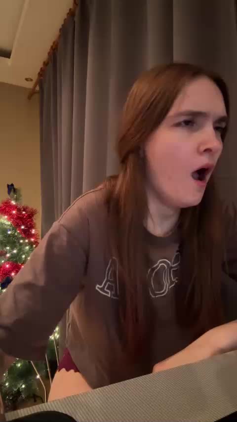 -APELSINKA- Adult Chat February 5, 2026