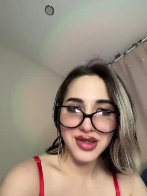 Honey_buns Adult Chat February 5, 2026