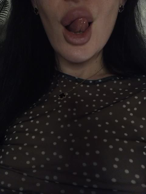 Black_chick Adult Chat February 5, 2026