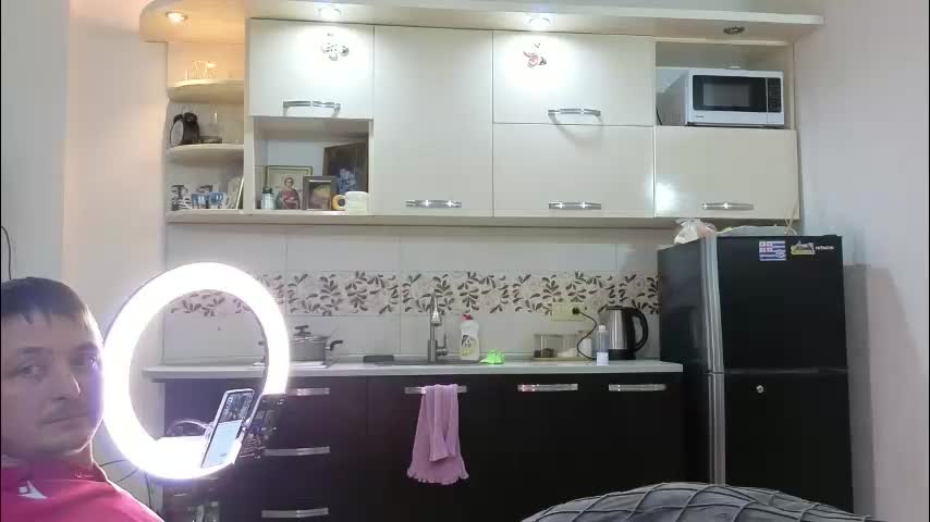 best_ass2000 Adult Chat February 6, 2026