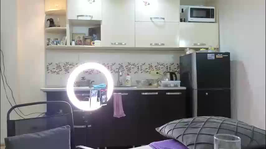 best_ass2000 Adult Chat February 6, 2026