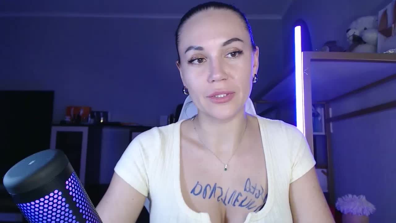 QWEENII Adult Chat February 6, 2026