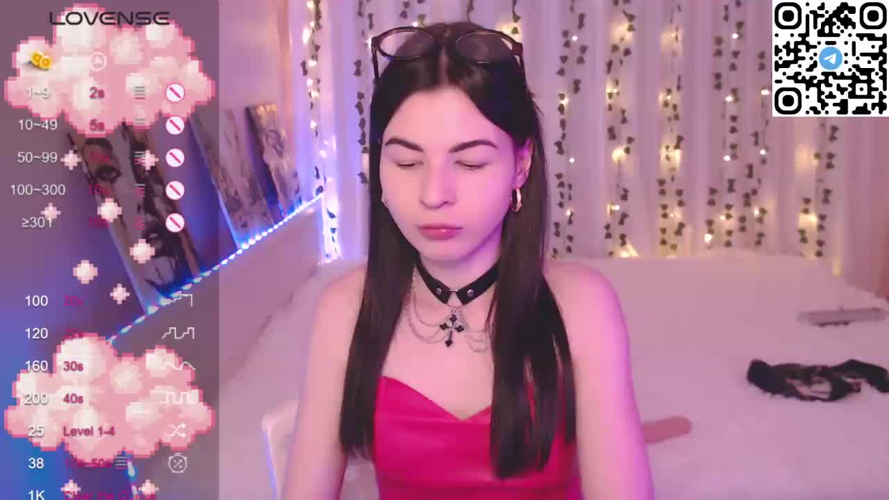 Stephanie-Diaz Adult Chat February 6, 2026