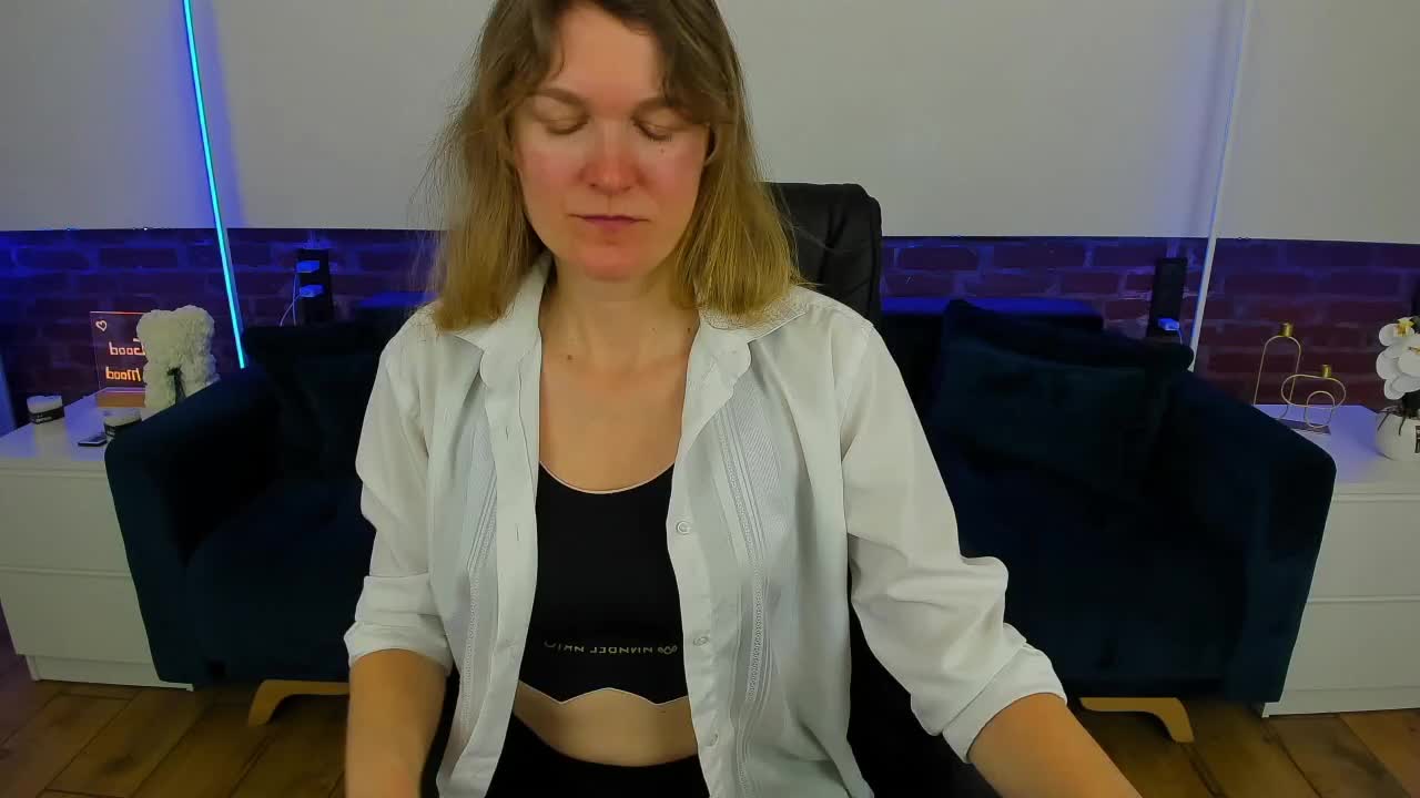 Annabel-xxx Adult Chat February 6, 2026