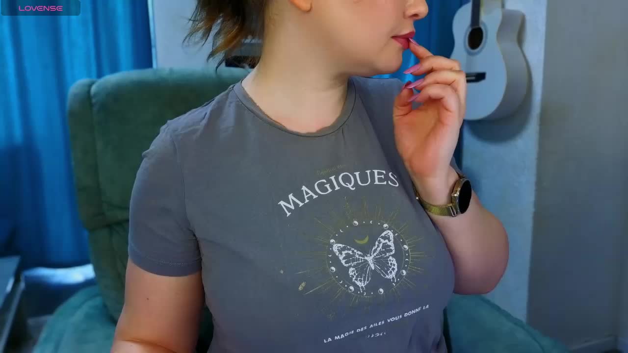 Katniss_K Adult Chat February 7, 2026