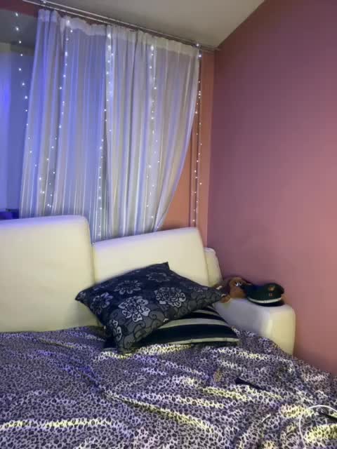 Neulovimie Adult Chat February 6, 2026