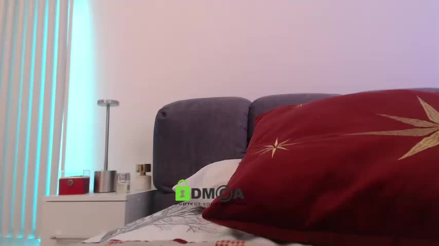 MaxineDi Adult Chat February 7, 2026