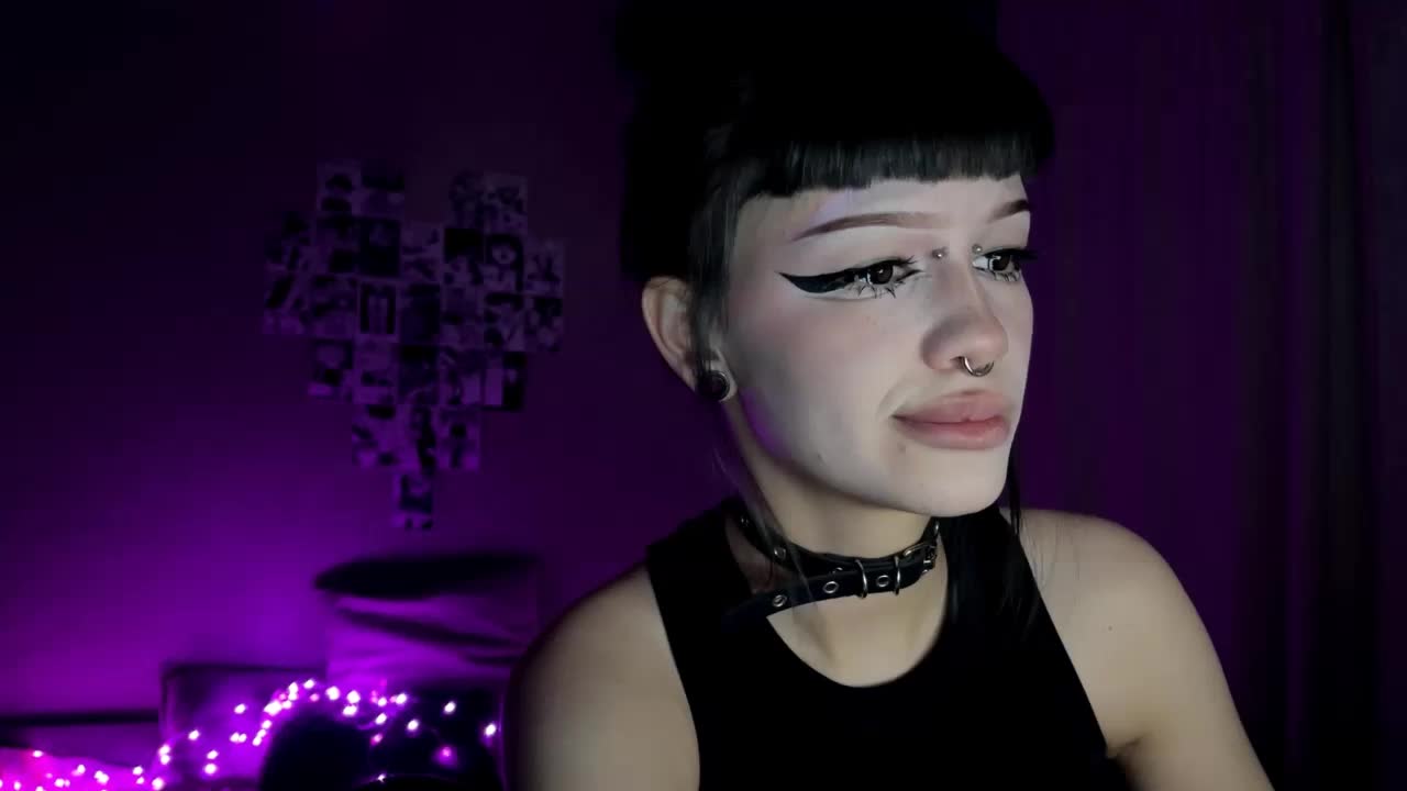 dieonisia Adult Chat February 7, 2026