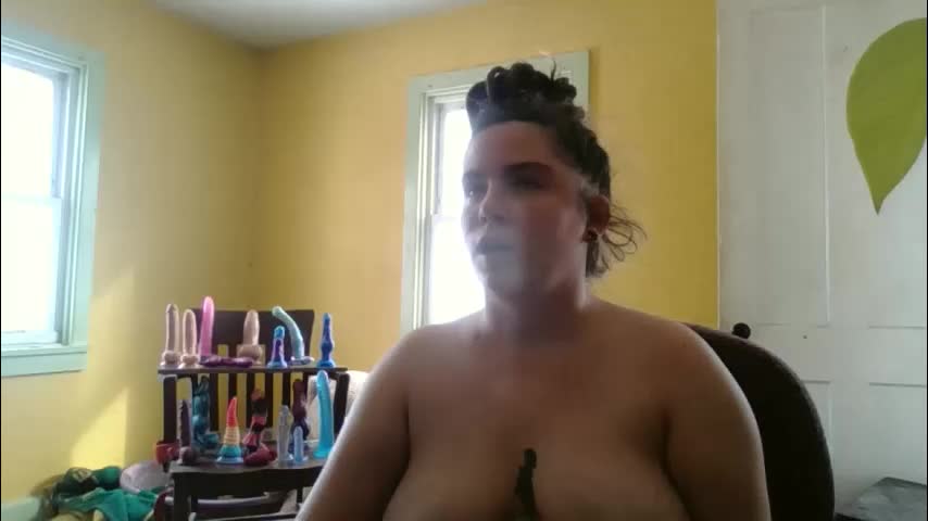 leigh0698 Adult Chat February 7, 2026