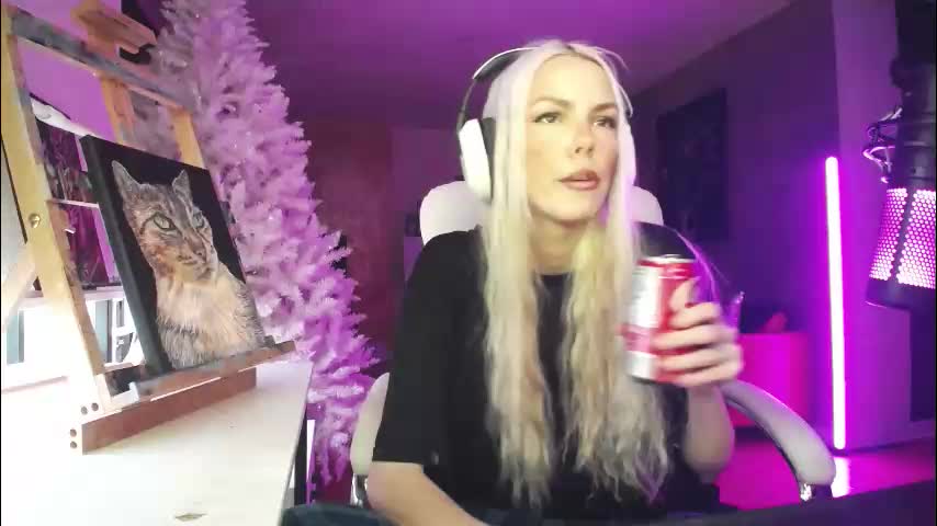 tinykylie Adult Chat February 7, 2026