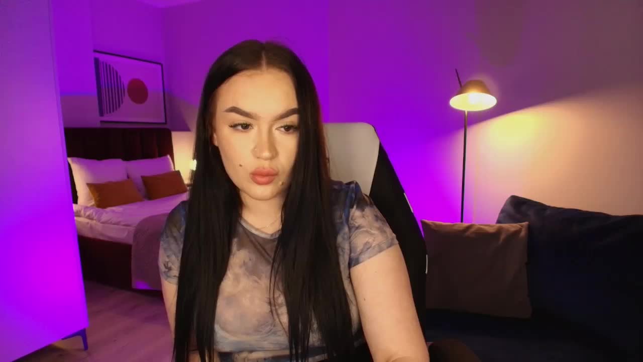 tinafox Adult Chat February 8, 2026