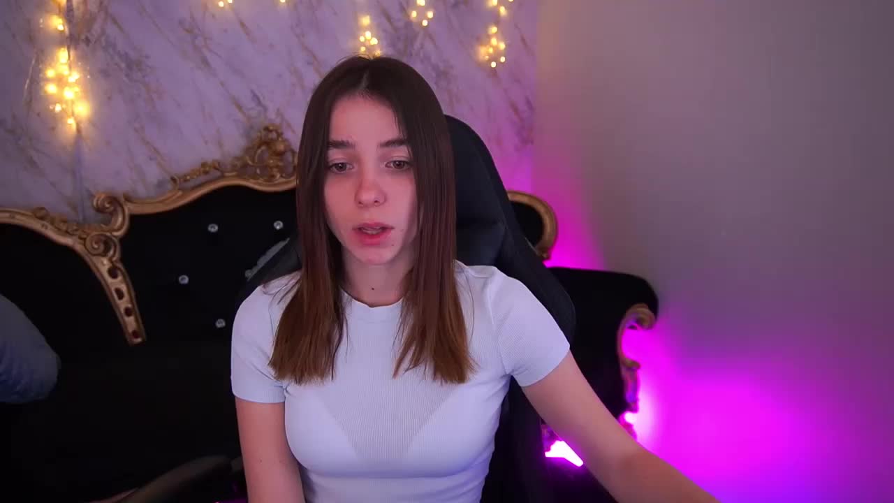 BabeDollie Adult Chat February 8, 2026