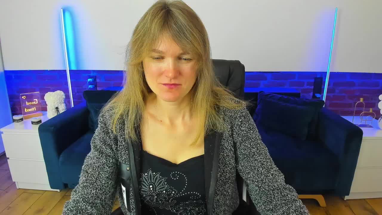 Annabel-xxx Adult Chat February 7, 2026