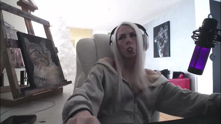 tinykylie Adult Chat February 8, 2026