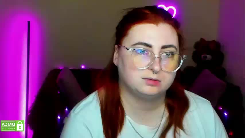 Aliciaredluv Adult Chat February 8, 2026