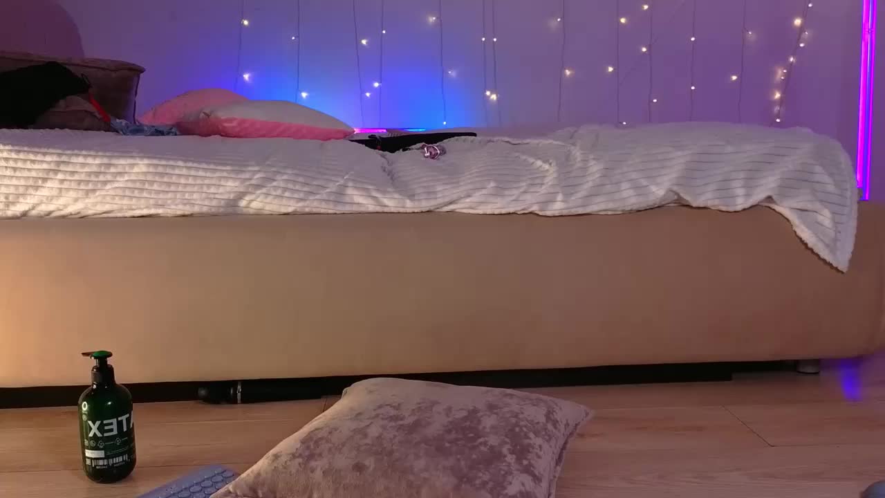 NicoleHampton Adult Chat February 8, 2026