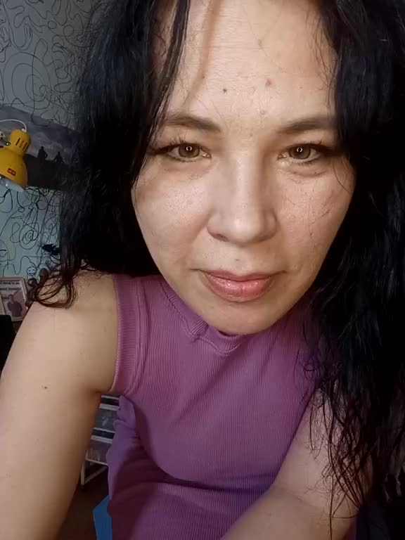 VictoriaPanther Adult Chat February 8, 2026