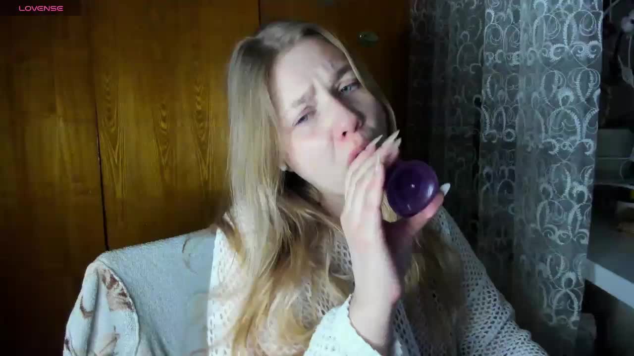 Emma-Frizea Adult Chat February 8, 2026