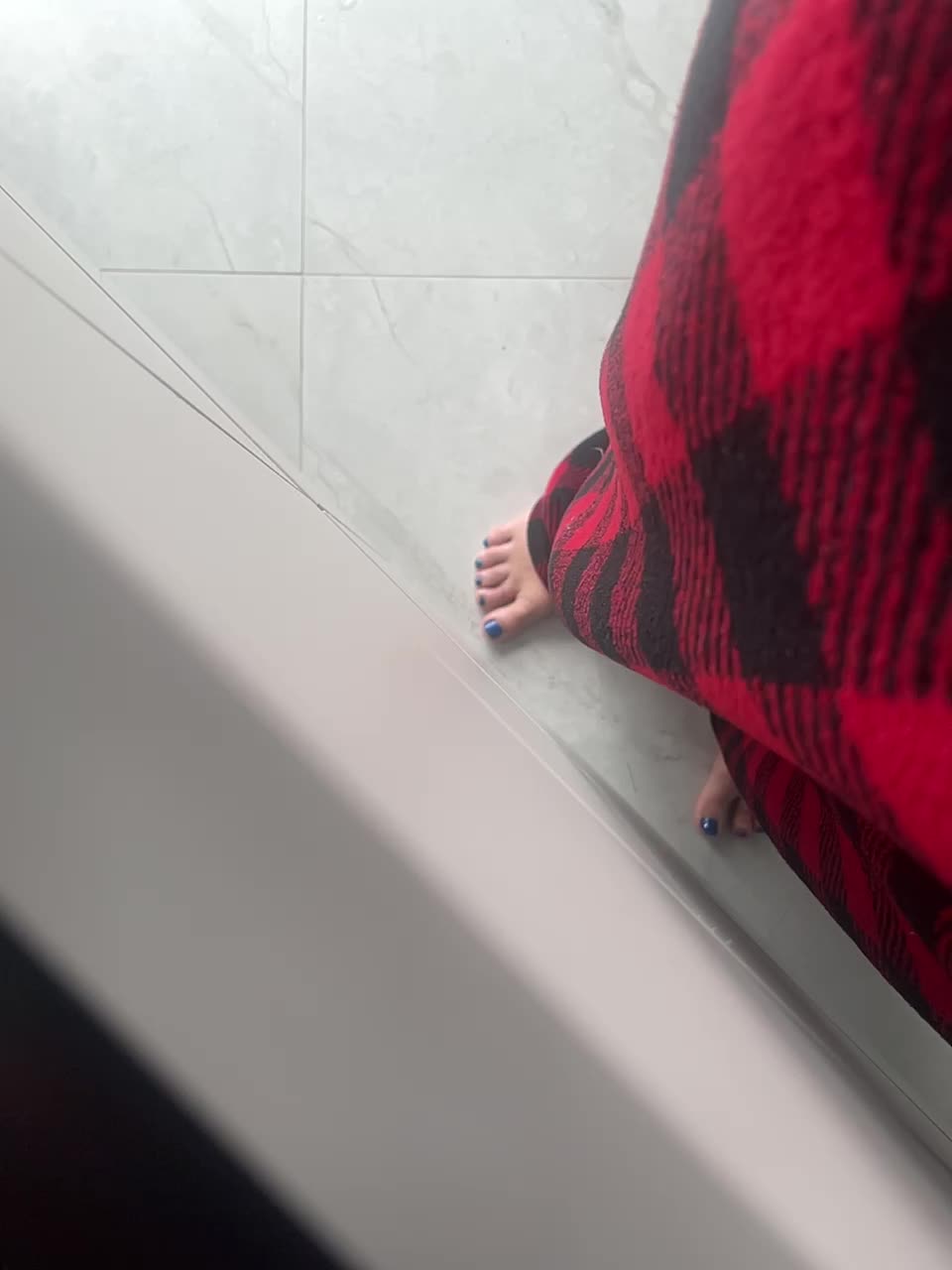 Va-len-cia Adult Chat February 8, 2026