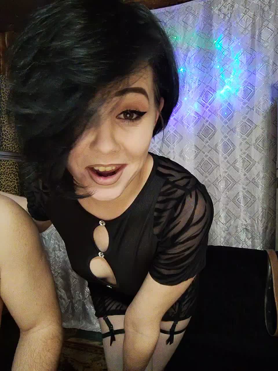 _Dia-Vik_ Adult Chat February 8, 2026