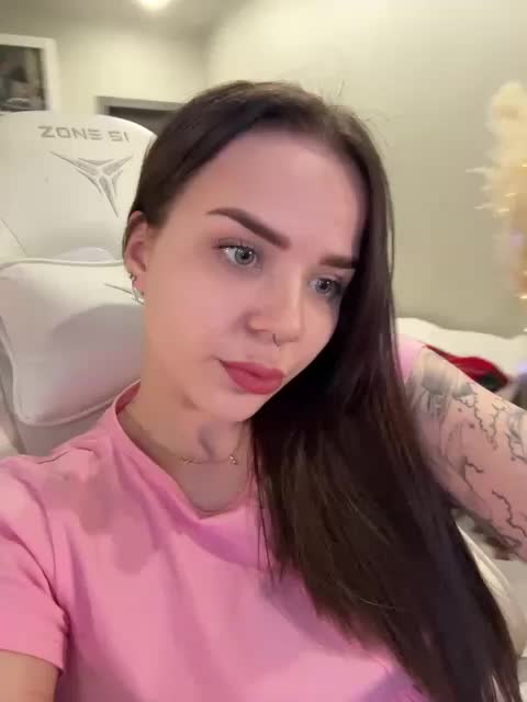 MiniNika Adult Chat February 9, 2026