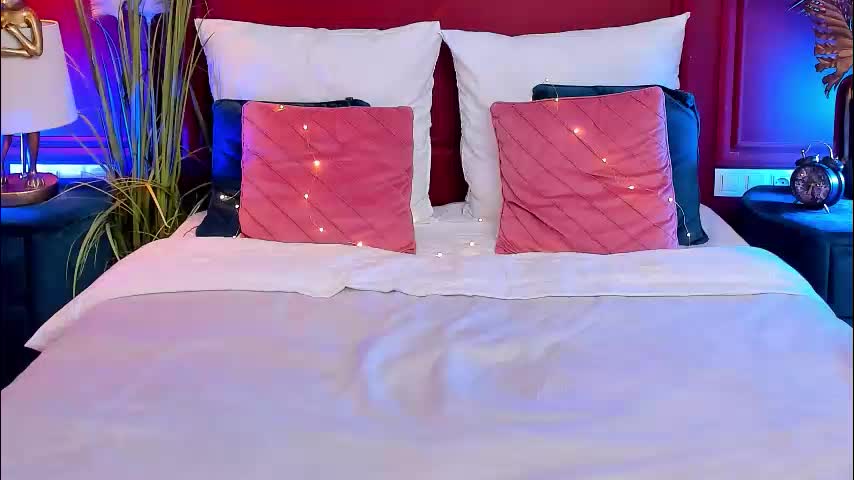 lullyfox Adult Chat February 8, 2026