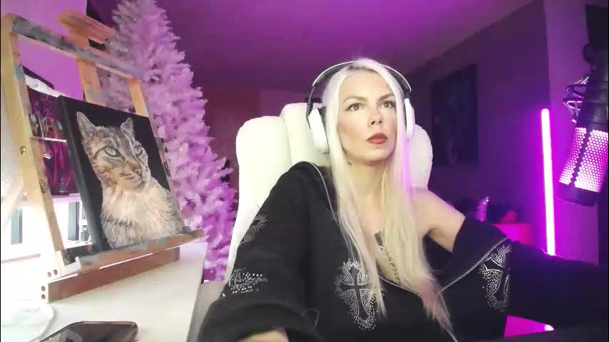 tinykylie Adult Chat February 8, 2026