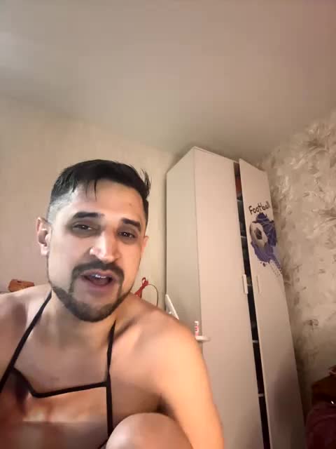 VIP17CoupleDream Adult Chat February 9, 2026