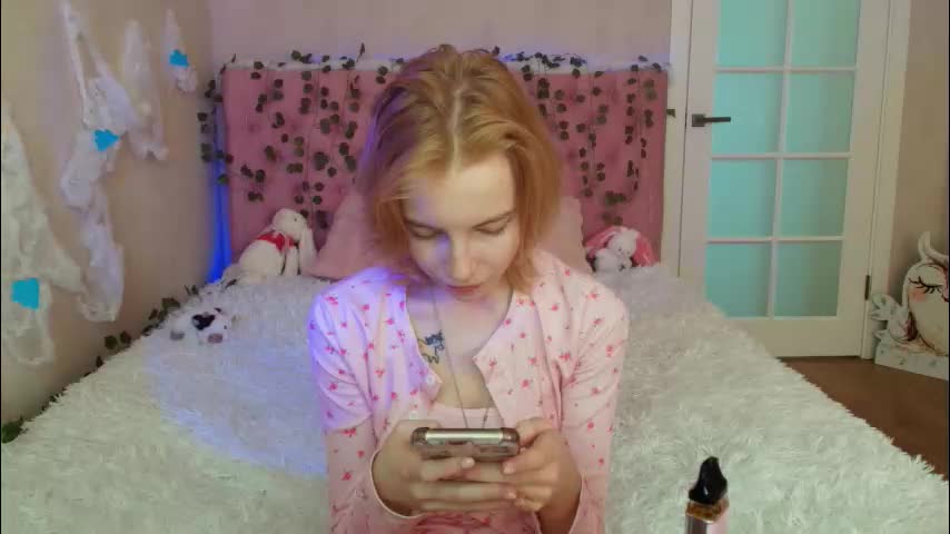 pink_lila18 Adult Chat February 9, 2026