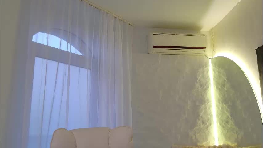 monique_a Adult Chat February 9, 2026