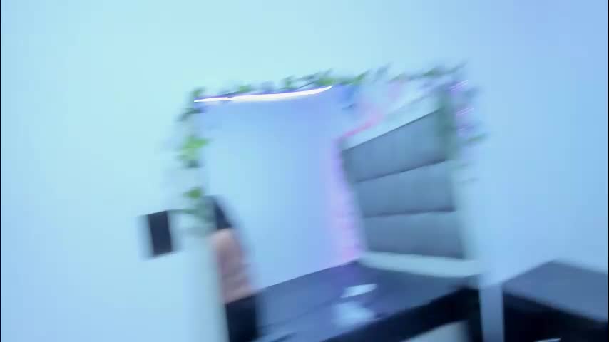 juliana_js_ Adult Chat February 9, 2026