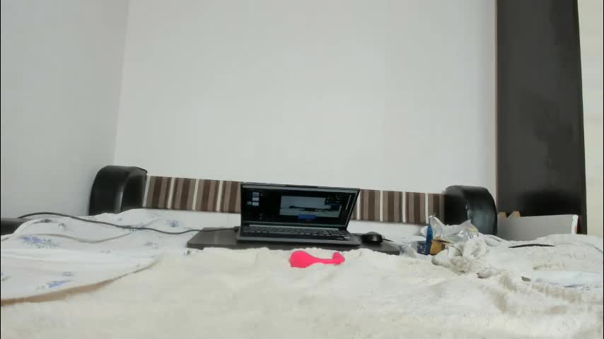 sweet_tinqerbell Adult Chat February 9, 2026