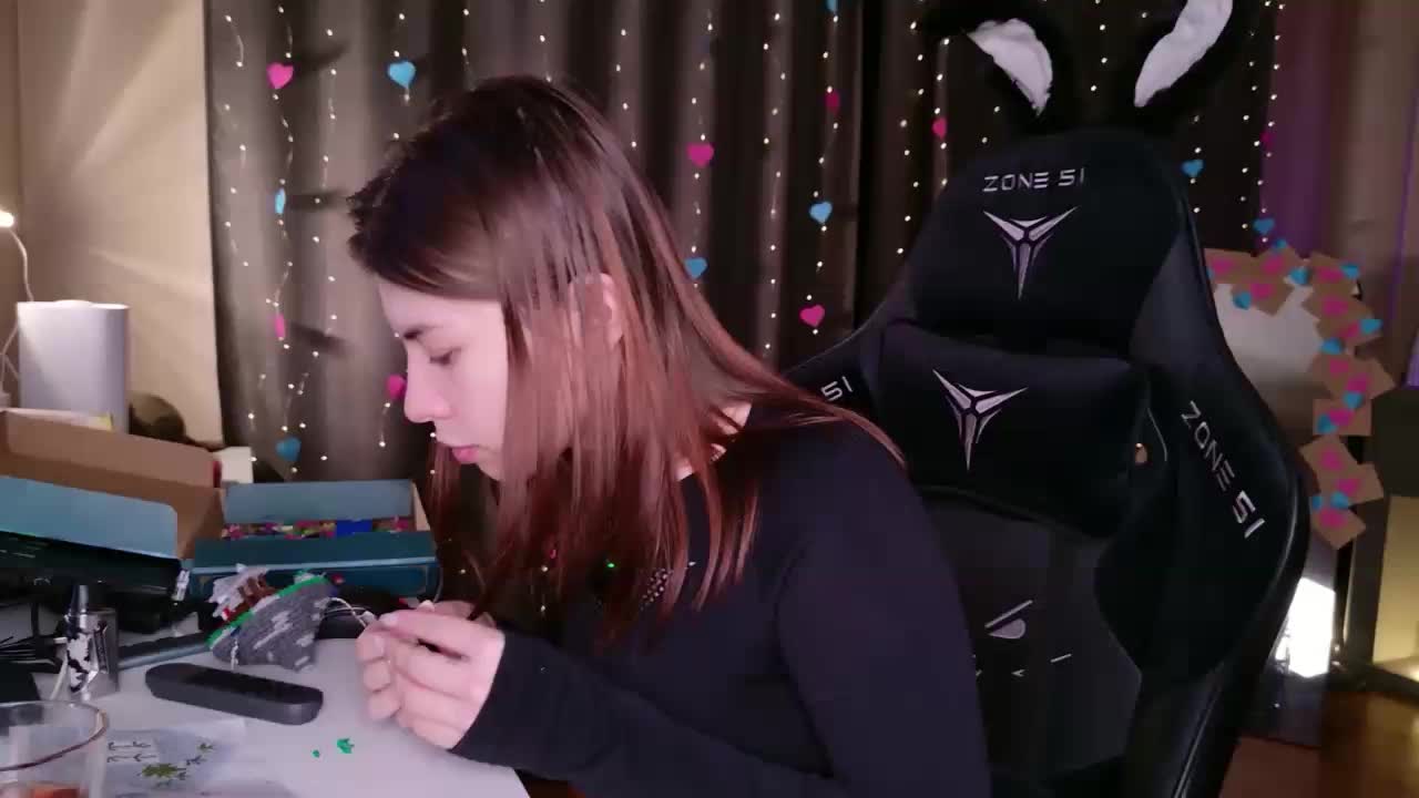 inside_tori Adult Chat February 9, 2026