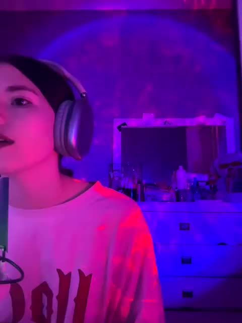 liawyx Adult Chat February 9, 2026