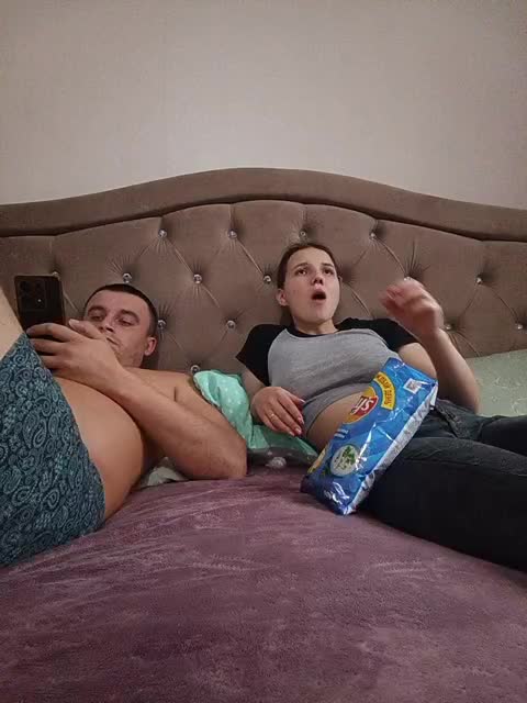 UAlinas2003 Adult Chat February 9, 2026